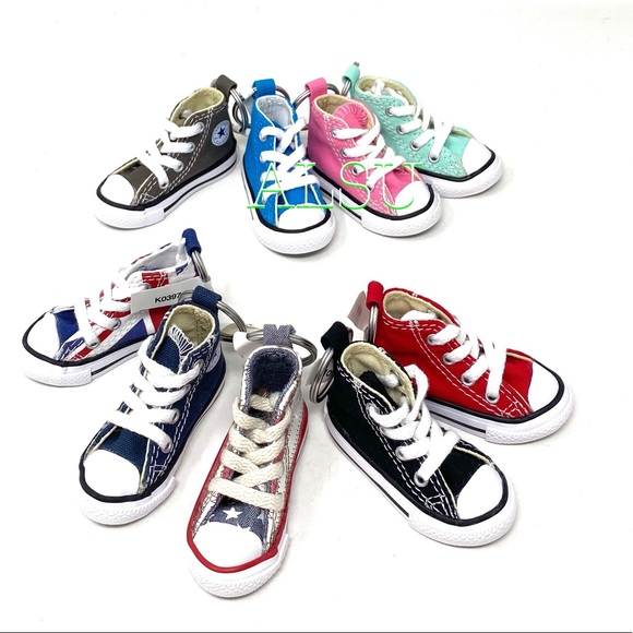 Converse Key Chain Ctas Sneakers Keychain Brown 022859272247 - Picture 5 of 7